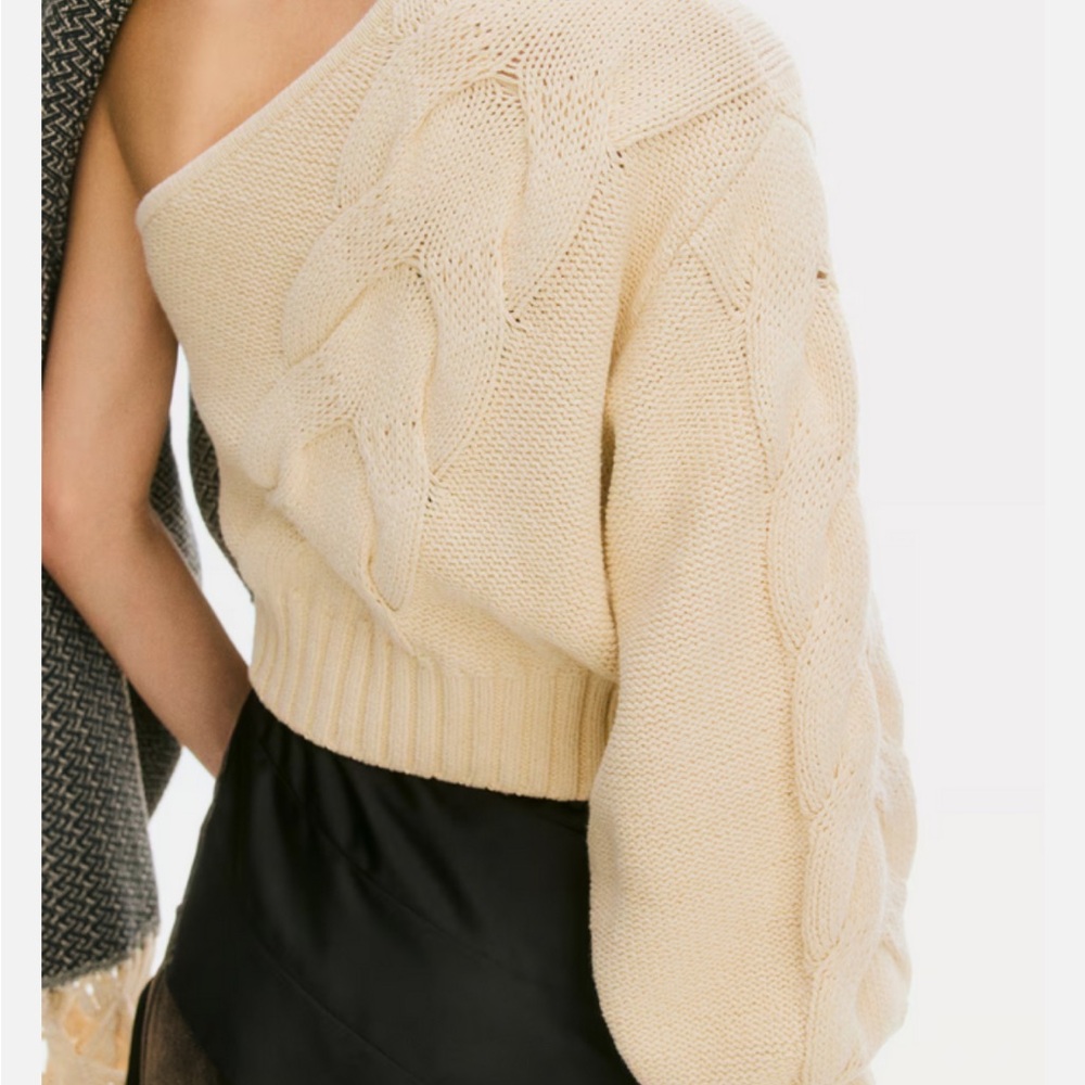 H&M x Lorena Saravia Cream Cable Knit Sweater - Picture 3 of 7